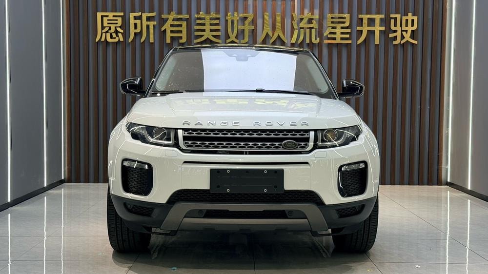 Land Rover Range Rover Evoque 2018 — фото автомобиля 1