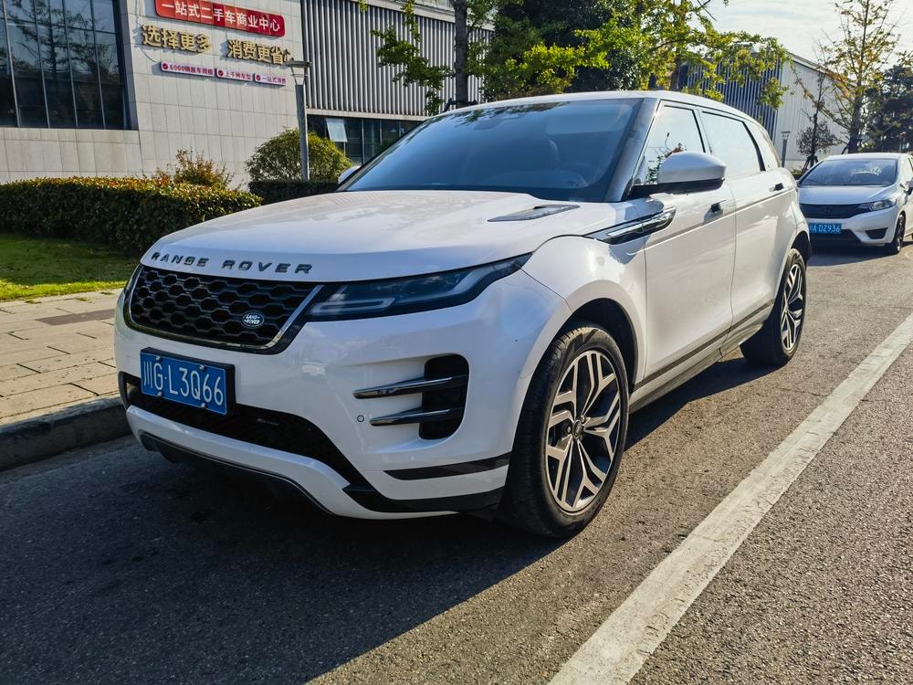 Land Rover Range Rover Evoque 2023 — фото автомобиля 1