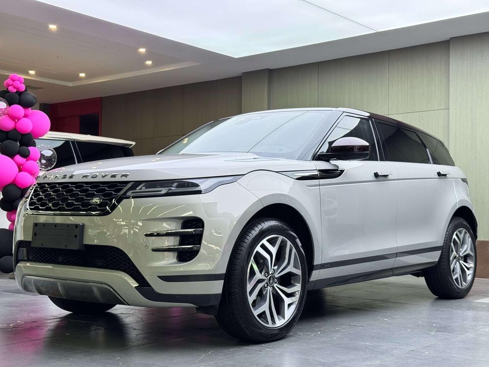 Land Rover Range Rover Evoque 2021 — фото автомобиля 1