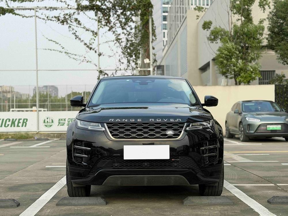 Land Rover Range Rover Evoque 2022 — фото автомобиля
