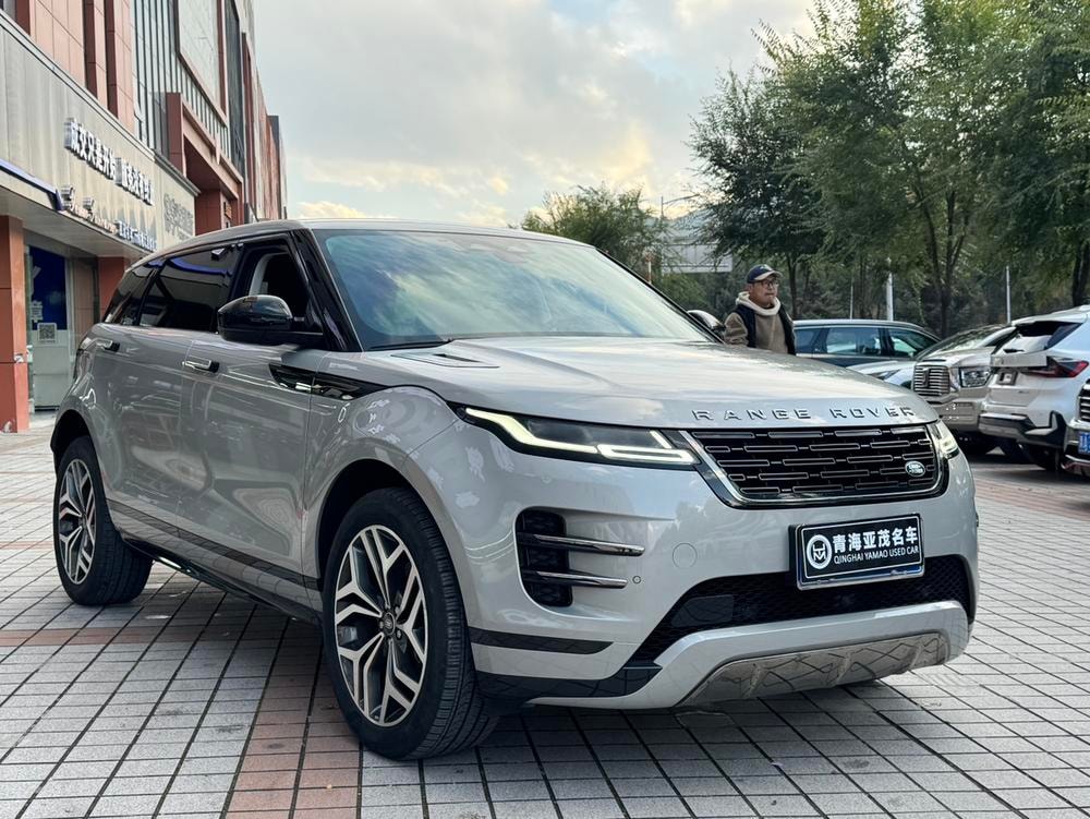 Land Rover Range Rover Evoque 2024 — фото автомобиля