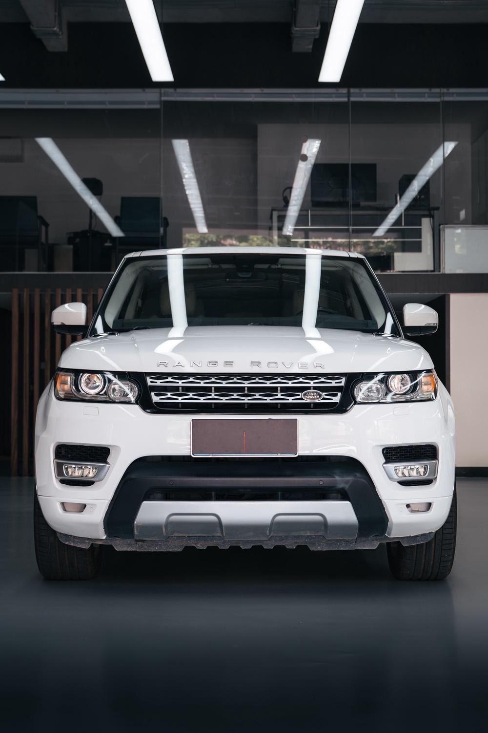 Land Rover Range Rover Sport 2015 — фото автомобиля
