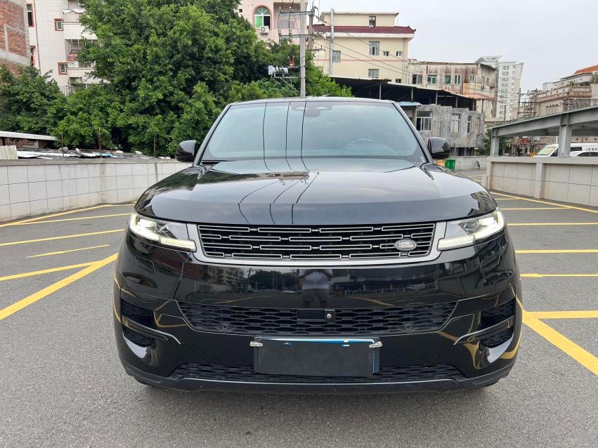 Land Rover Range Rover Sport 2024 — фото автомобиля
