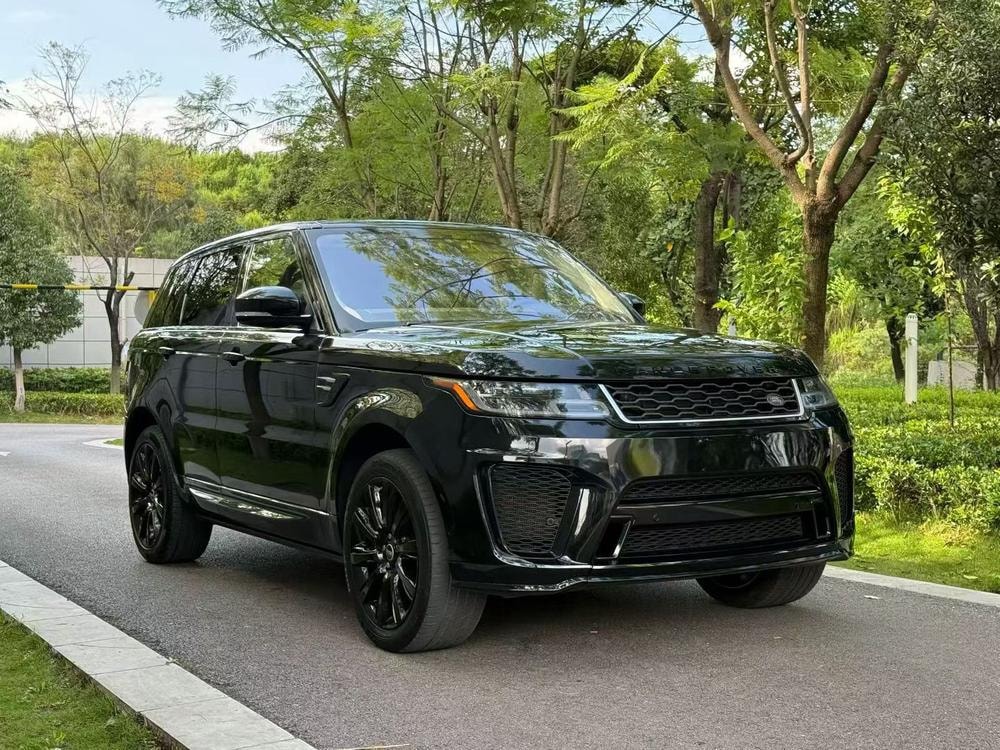 Land Rover Range Rover Sport 2018 — фото автомобиля