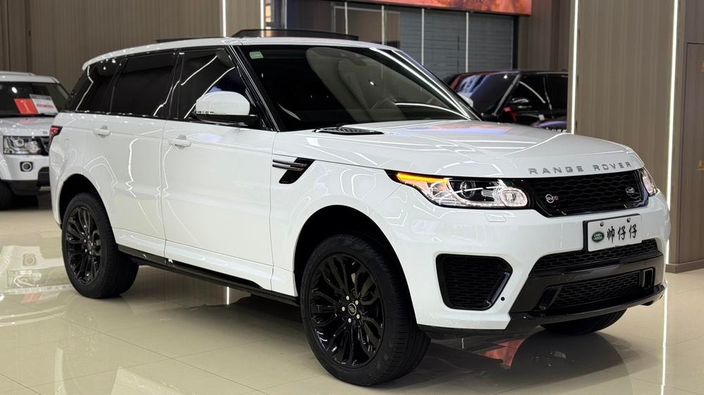 Land Rover Range Rover Sport 2017 — фото автомобиля