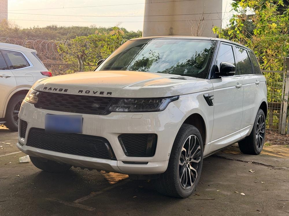 Land Rover Range Rover Sport 2021 — фото автомобиля