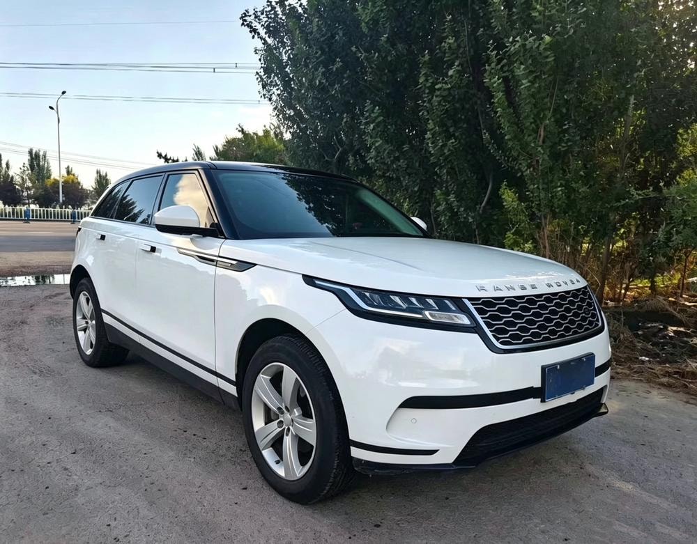 Land Rover Range Rover Velar 2018 — фото автомобиля