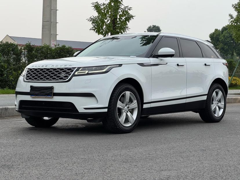 Land Rover Range Rover Velar 2018 — фото автомобиля