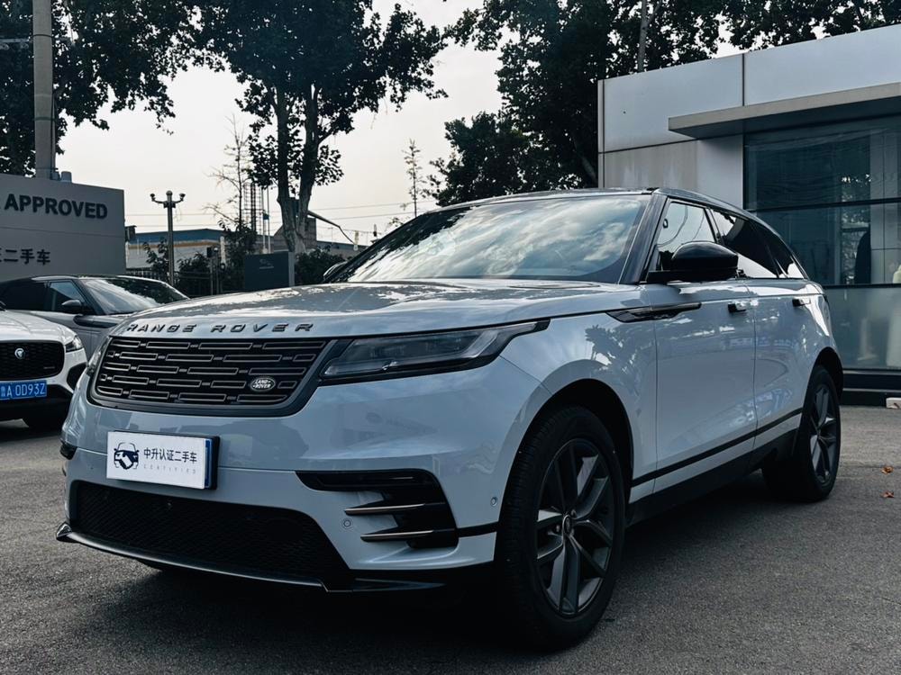 Land Rover Range Rover Velar 2025 — фото автомобиля