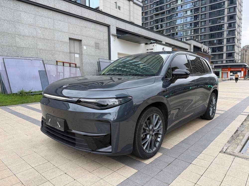 Leapmotor C10 2024 — фото автомобиля 1