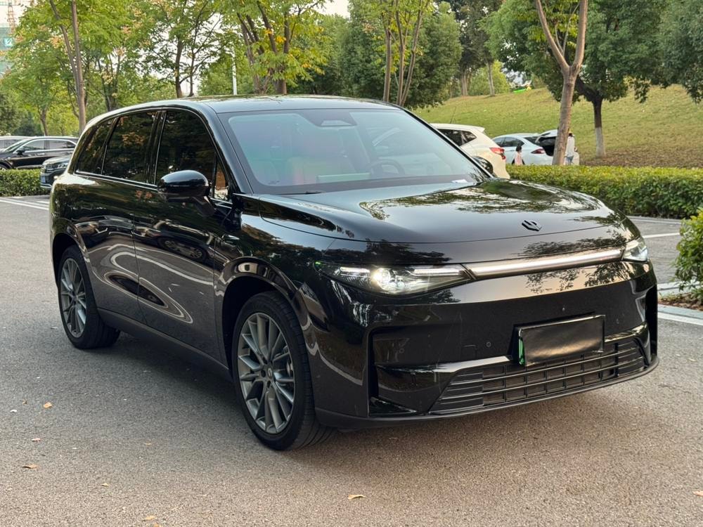 Leapmotor C10 2024 — фото автомобиля 1