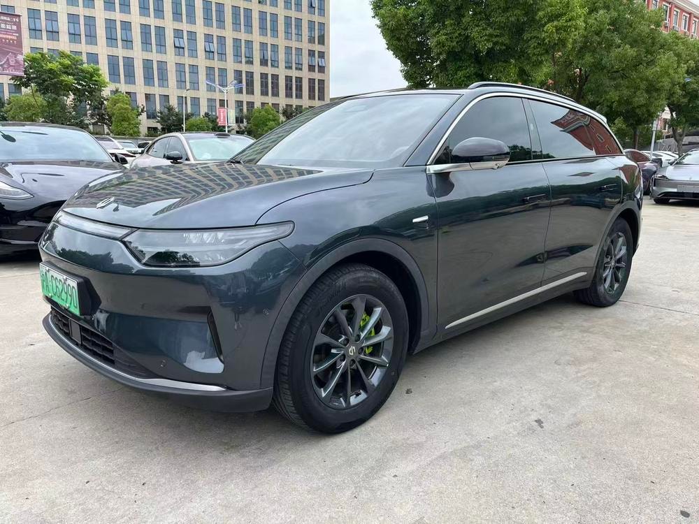 Leapmotor C11 2023 — фото автомобиля 1