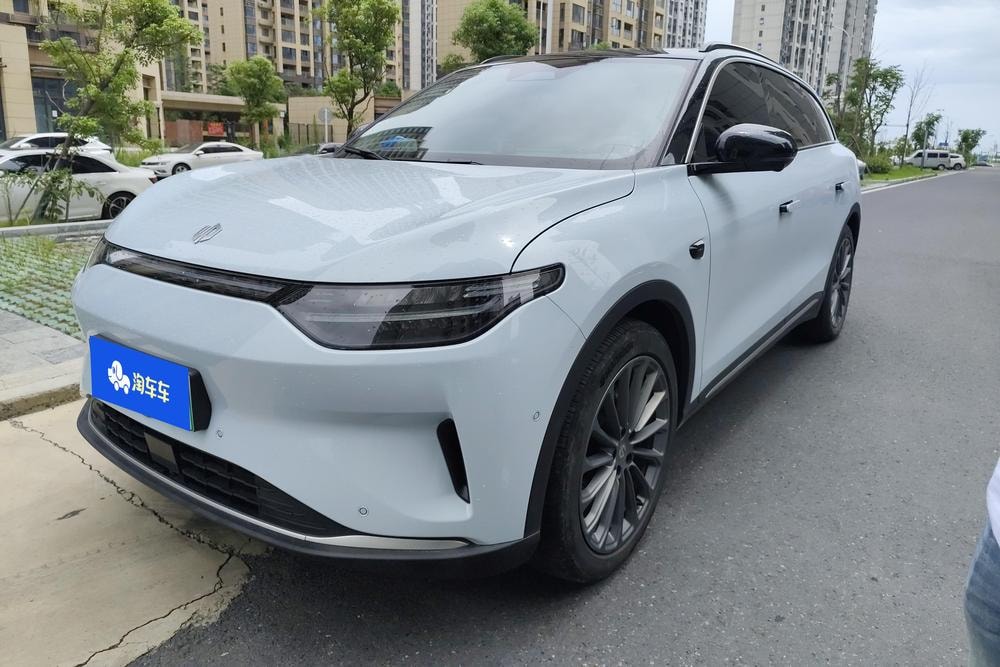 Leapmotor C11 2024 — фото автомобиля 1