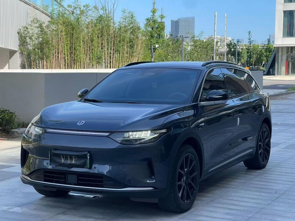 Leapmotor C11 2023 — фото автомобиля 1