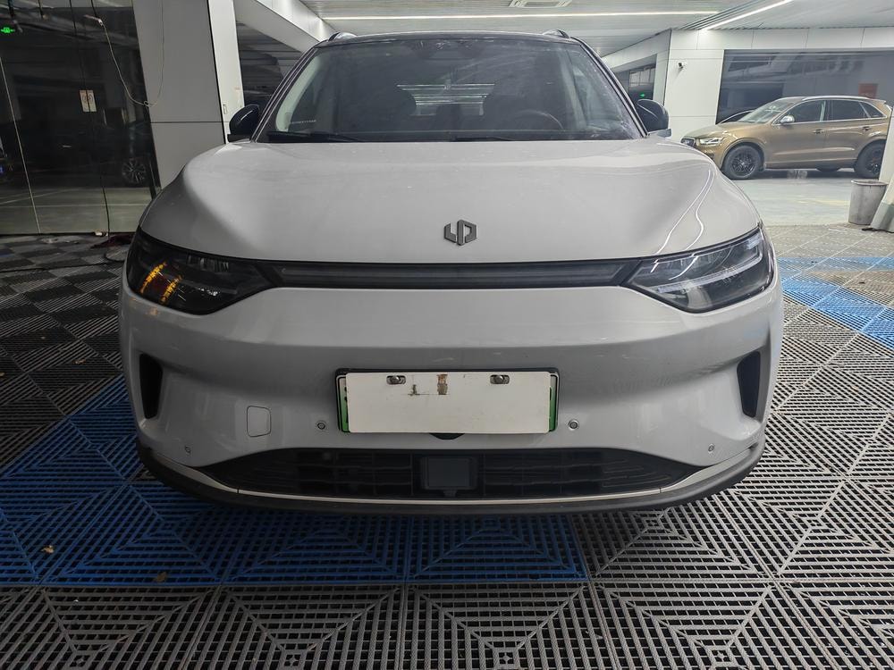 Leapmotor C11 2023 — фото автомобиля 1