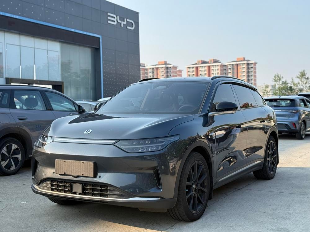 Leapmotor C11 2023 — фото автомобиля 1