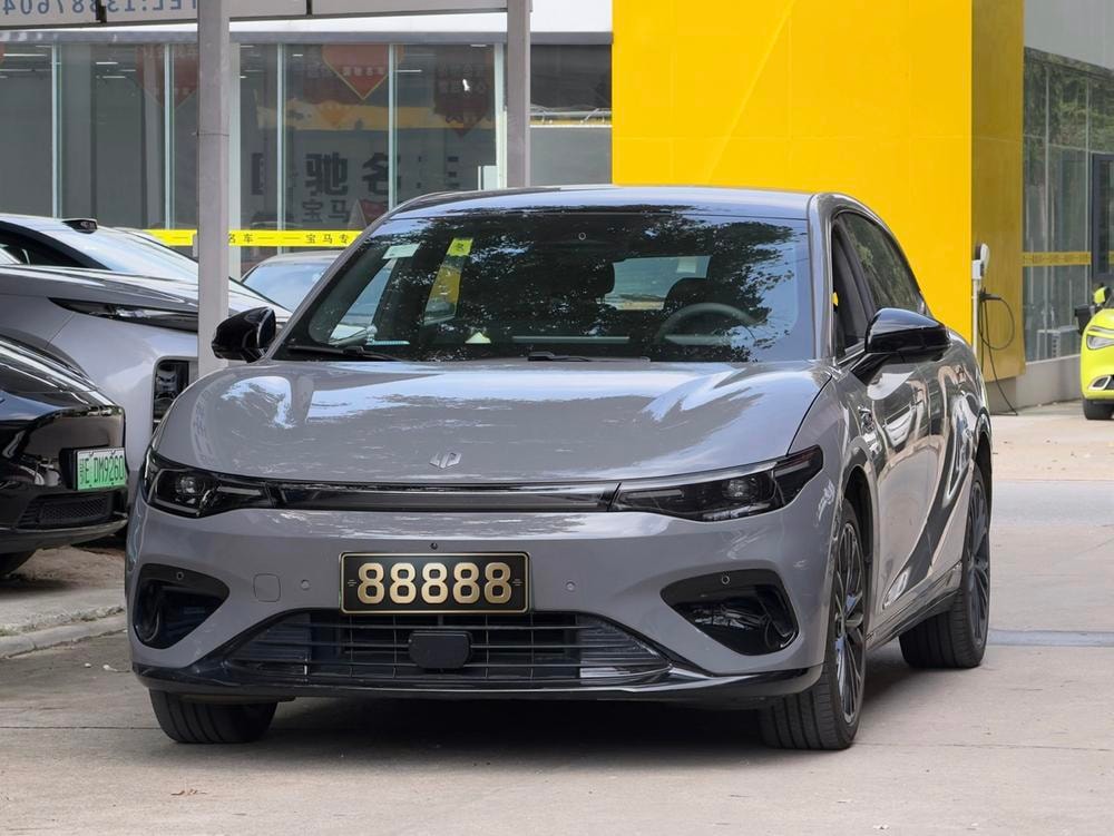 Leapmotor Lafa5 2026 — фото автомобиля