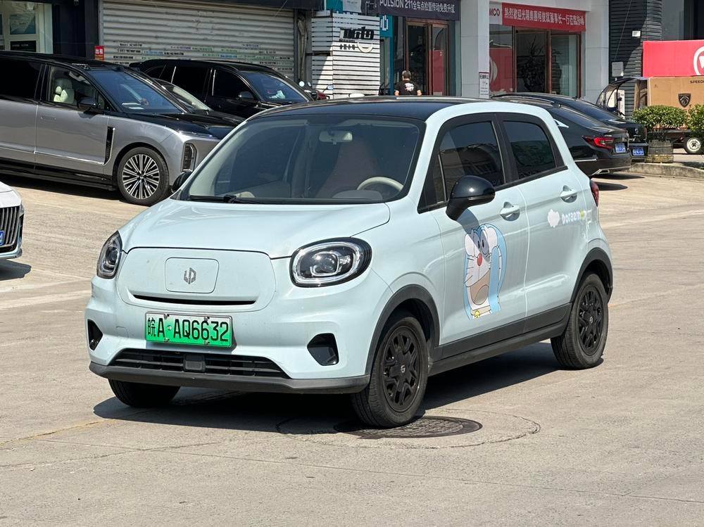 Leapmotor T03 2023 — фото автомобиля 1