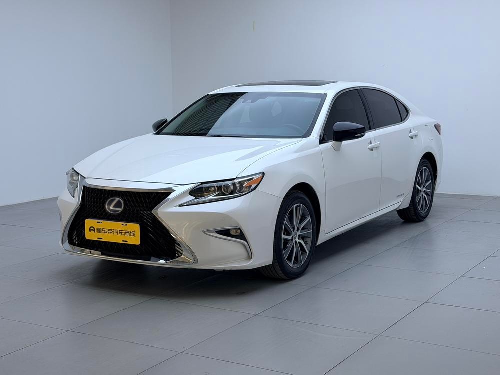 Lexus ES 2015 — фото автомобиля