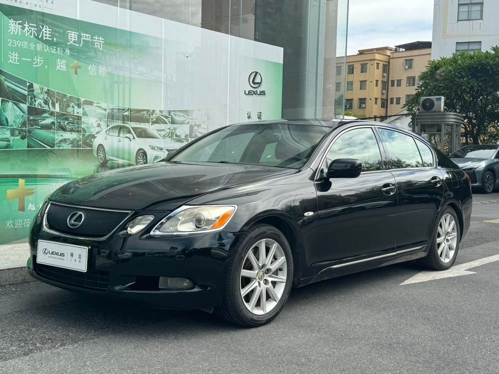 Lexus GS 2005 — фото автомобиля
