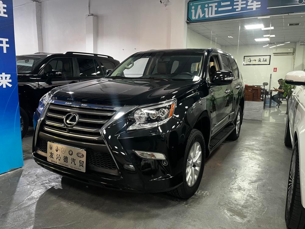 Lexus GX 2015 — фото автомобиля
