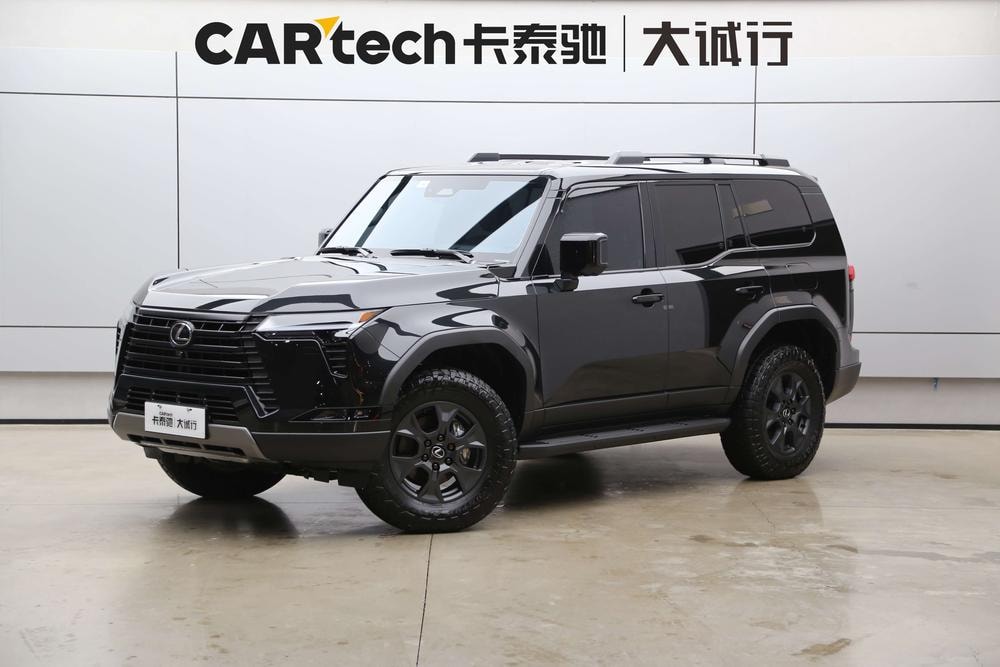 Lexus GX 2026 — фото автомобиля 1