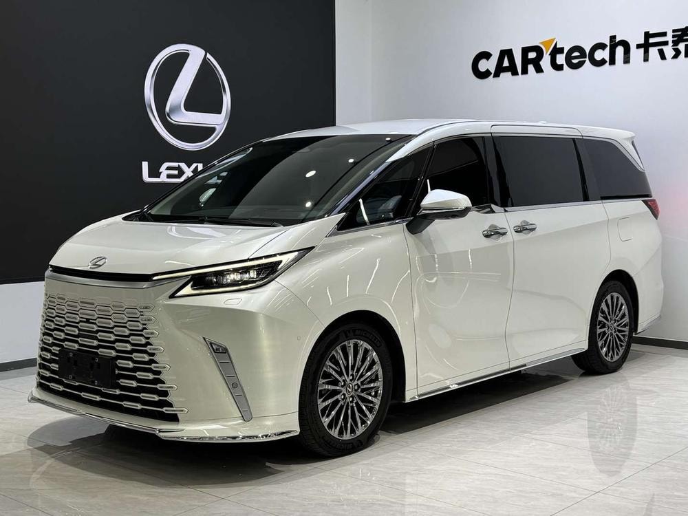 Lexus LM 2023 — фото автомобиля 1