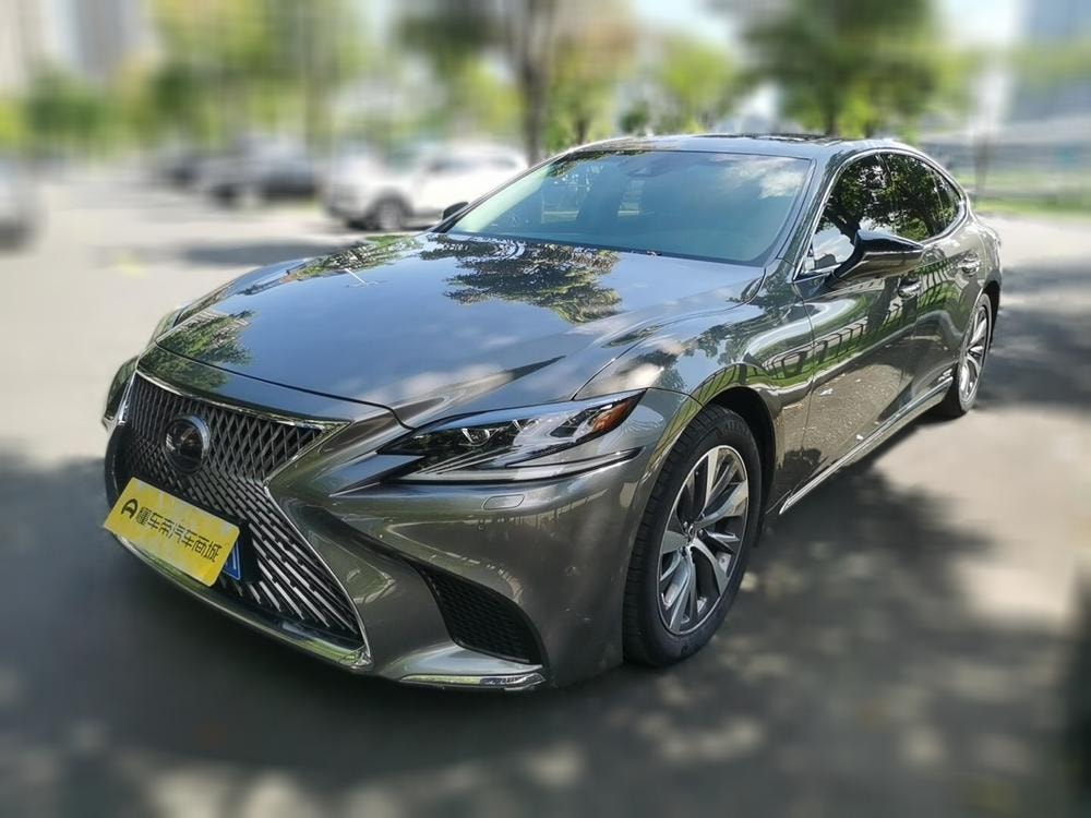 Lexus LS 2020 — фото автомобиля