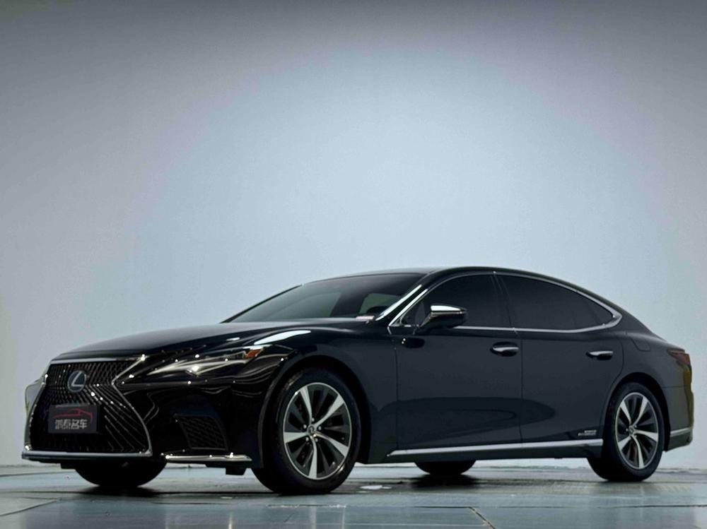 Lexus LS 2021 — фото автомобиля 1