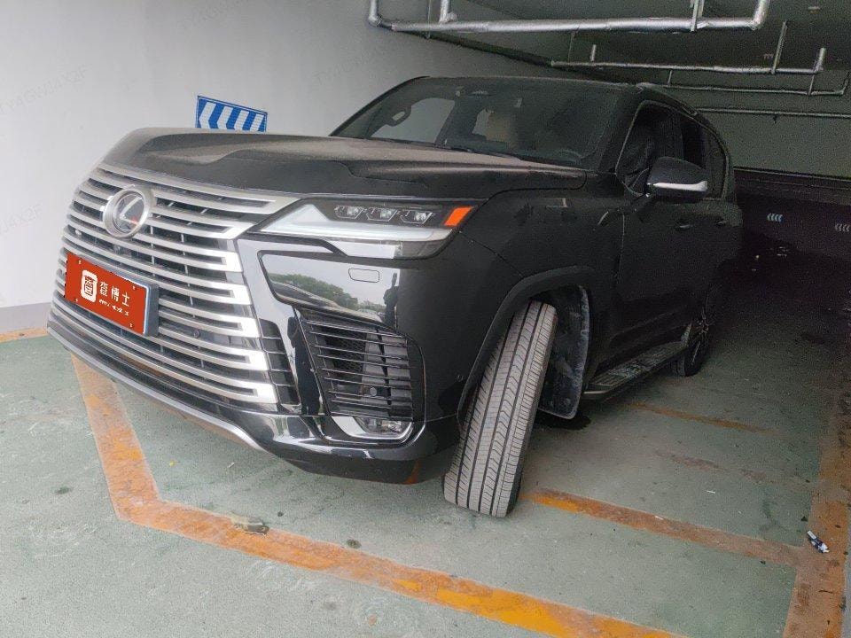 Lexus LX 2025 — фото автомобиля