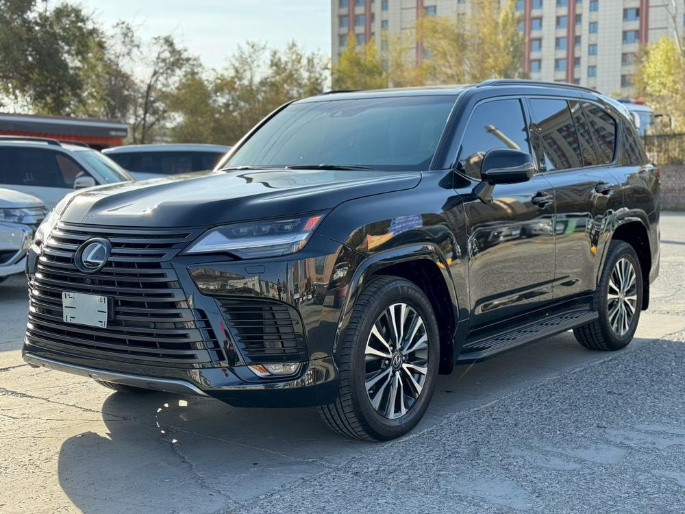 Lexus LX 2023 — фото автомобиля