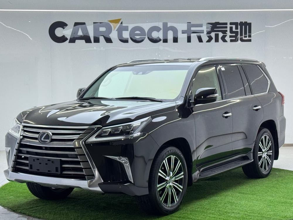 Lexus LX 2019 — фото автомобиля