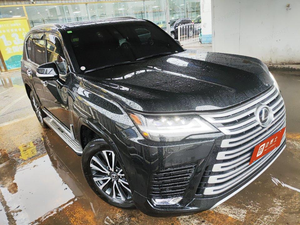 Lexus LX 2025 — фото автомобиля 1
