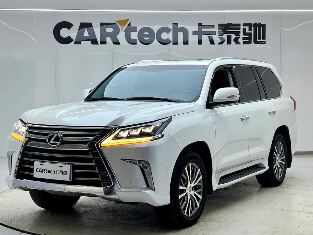 Lexus LX 2019 — фото автомобиля 1