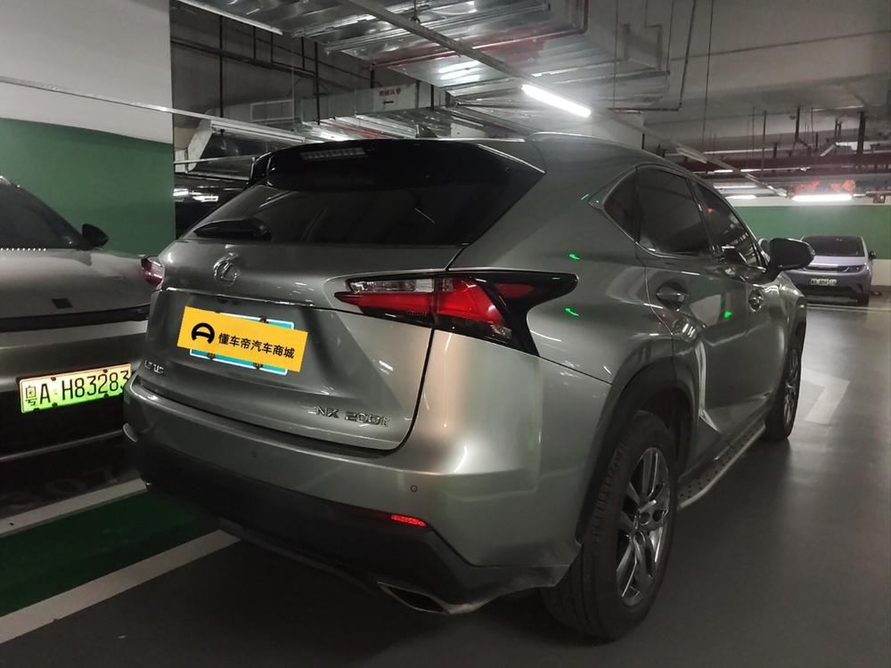 Lexus NX 2015 — фото автомобиля