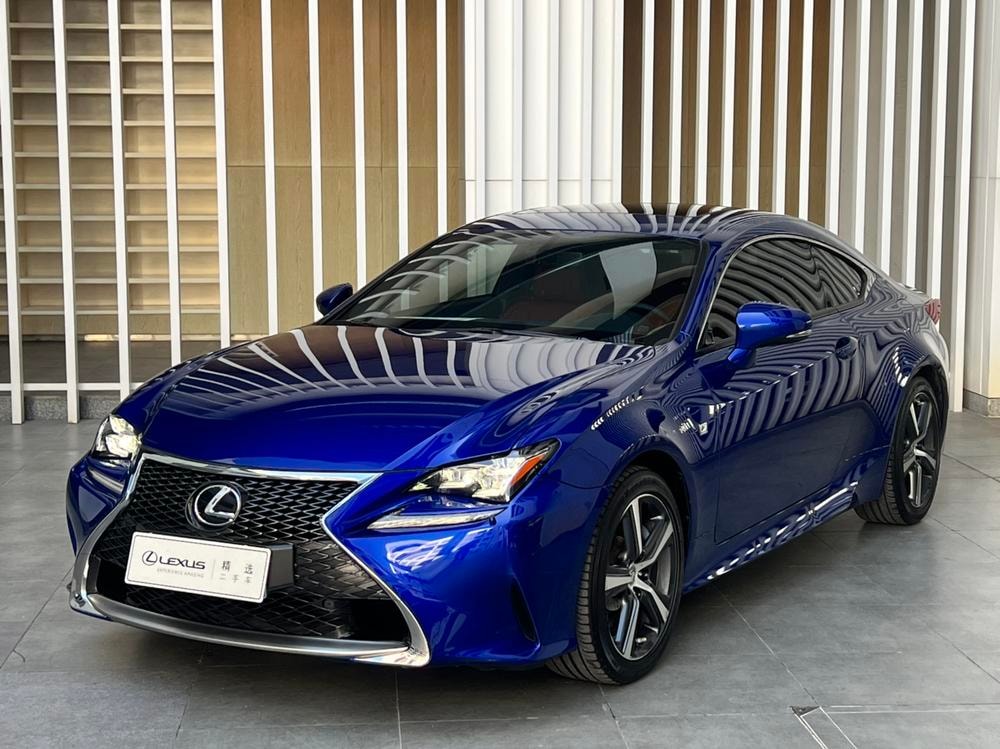 Lexus RC 2016 — фото автомобиля
