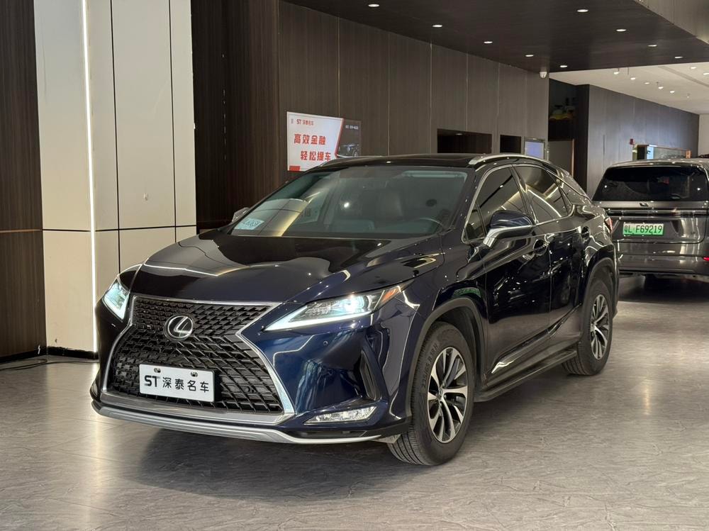 Lexus RX 2020 — фото автомобиля 1