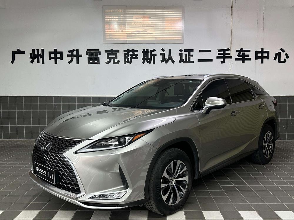 Lexus RX 2020 — фото автомобиля 1