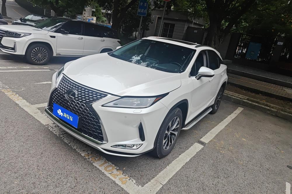 Lexus RX 2020 — фото автомобиля