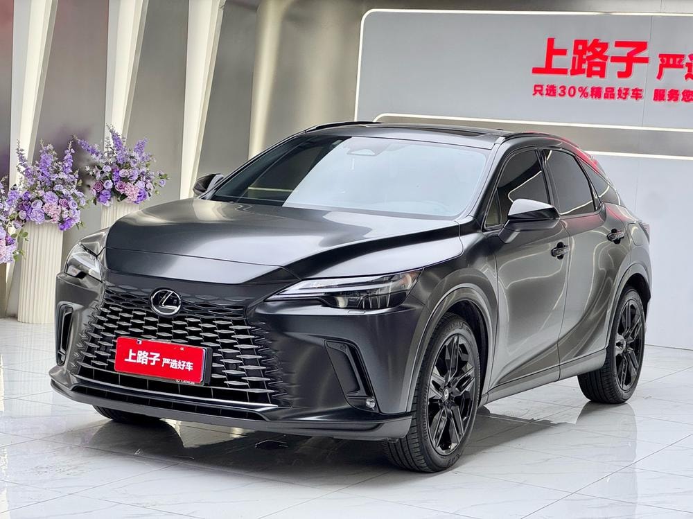 Lexus RX 2026 — фото автомобиля