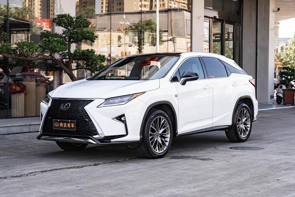 Lexus RX 2016 — фото автомобиля 1
