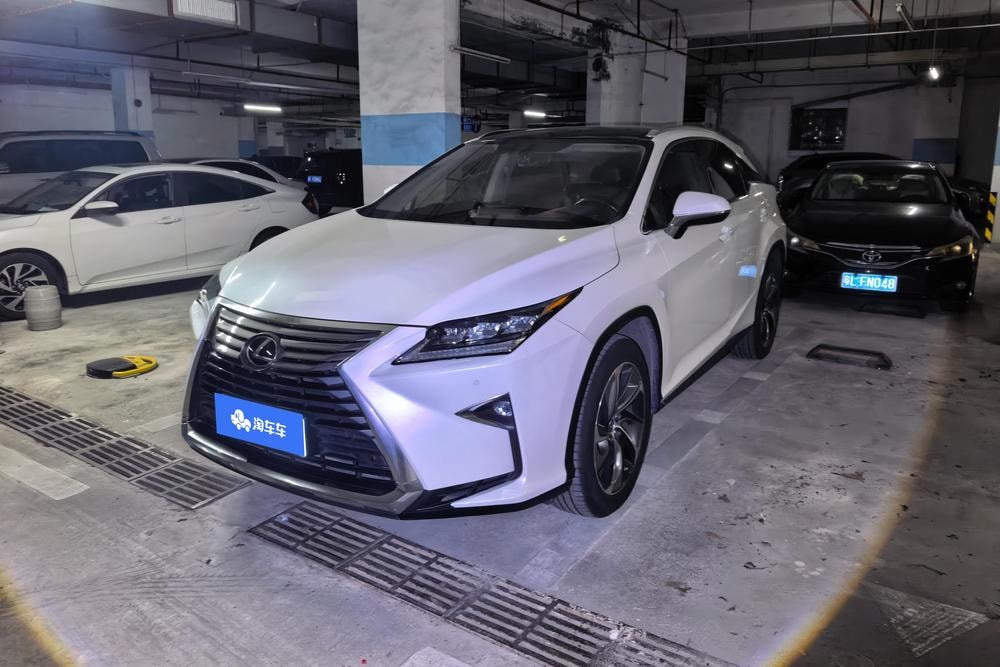 Lexus RX 2016 — фото автомобиля 1
