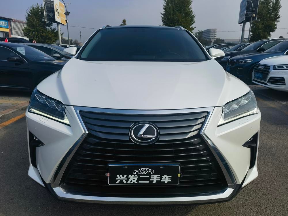 Lexus RX 2016 — фото автомобиля