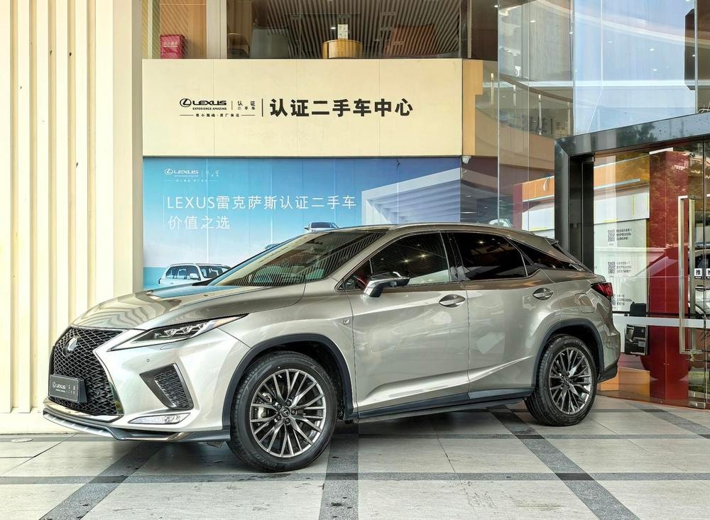 Lexus RX 2020 — фото автомобиля