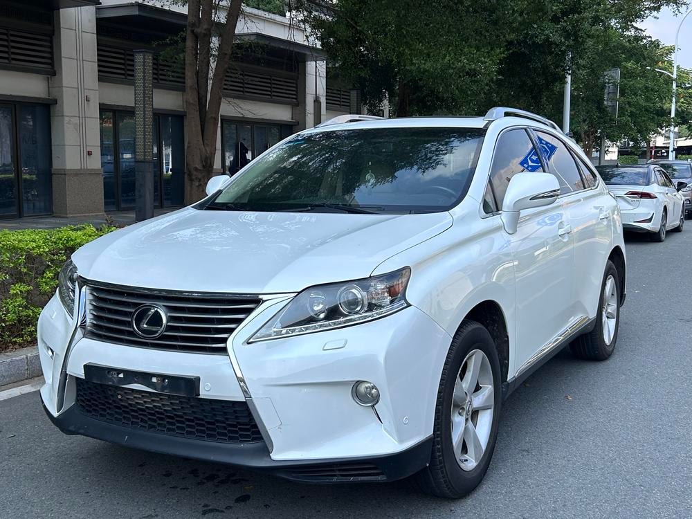 Lexus RX Classic 2013 — фото автомобиля