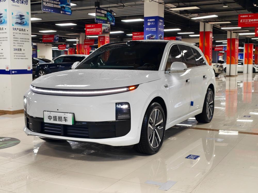 Li Auto L6 2024 — фото автомобиля