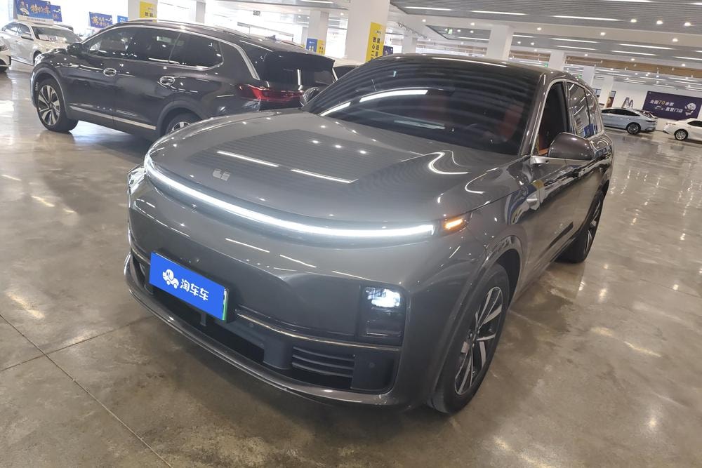 Li Auto L7 2023 — фото автомобиля 1