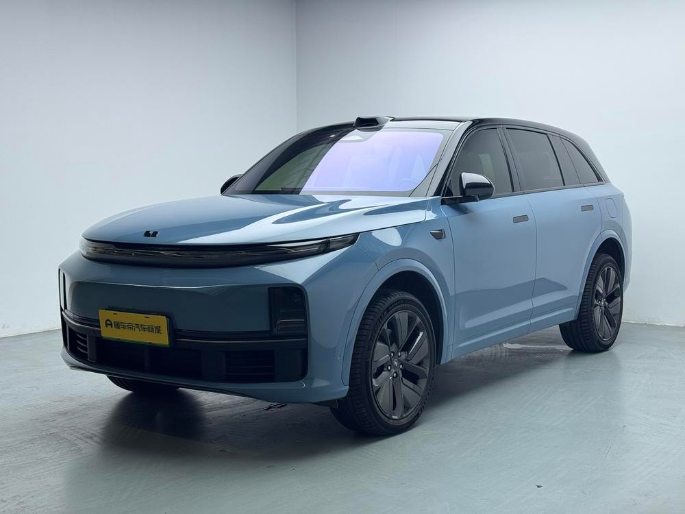 Li Auto L7 2023 — фото автомобиля