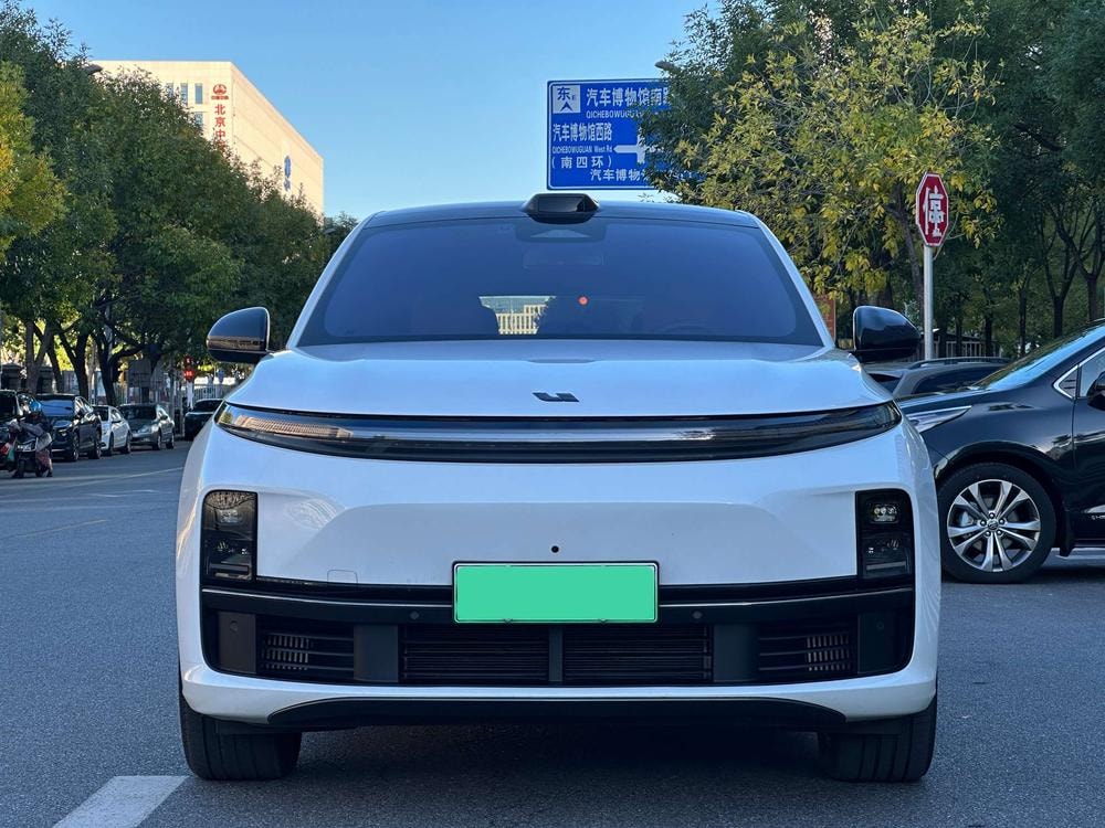 Li Auto L7 2024 — фото автомобиля
