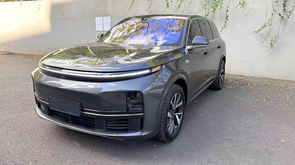 Li Auto L7 2023 — фото автомобиля 1